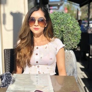 Meet your Posher, Herneet